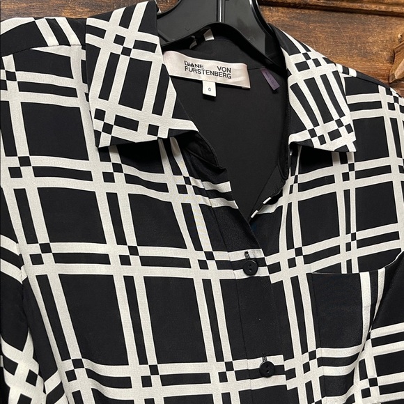 Diane Von Furstenberg 100% Silk Shirt Dress with Waist Tie Size 0 - Picture 7 of 12